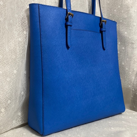 *SOLD*MICHAEL Michael Kors Jet Set Travel LG NS Saffiano Leather Tote In Blue - Picture 6 of 15